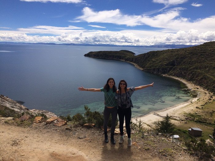 mulheres viajando pela Bolívia