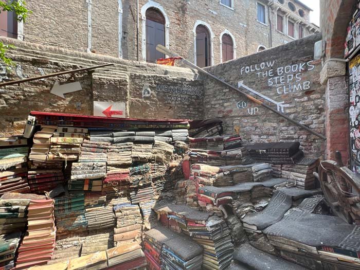 Libreria Acqua Alta